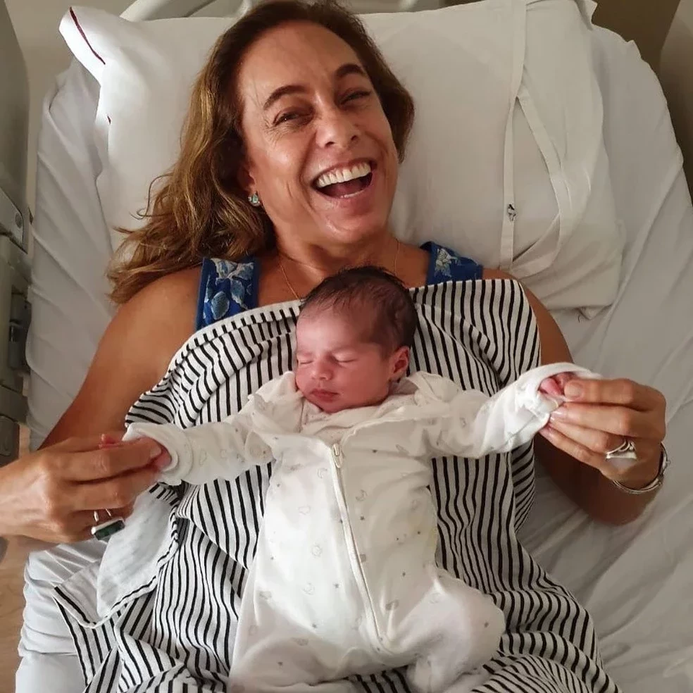 Cissa Guimarães fez aborto. Crédito: divulgação.