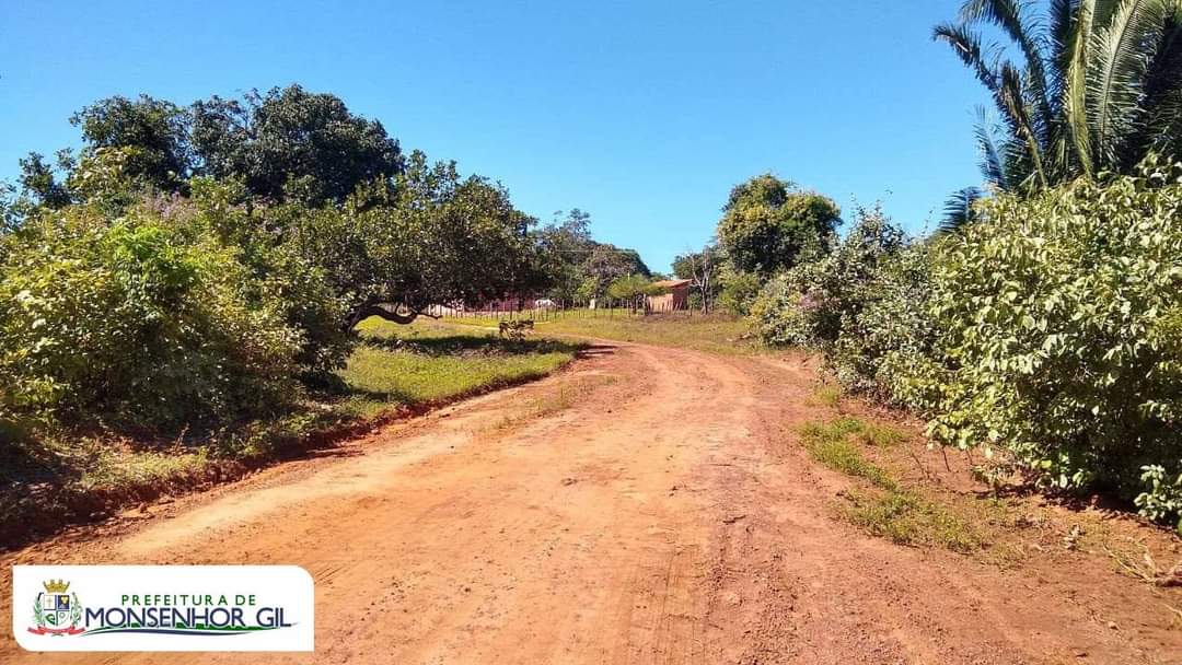 Prefeitura de Monsenhor Gil atuando na recuperação de suas estradas - Imagem 5