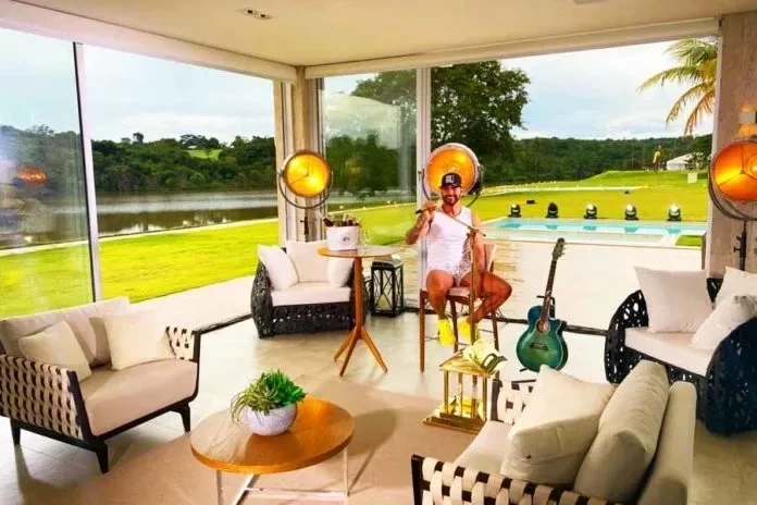 Confira imagens da faraônica mansão de R$ 50 milhões de Gusttavo Lima - imagem 42206