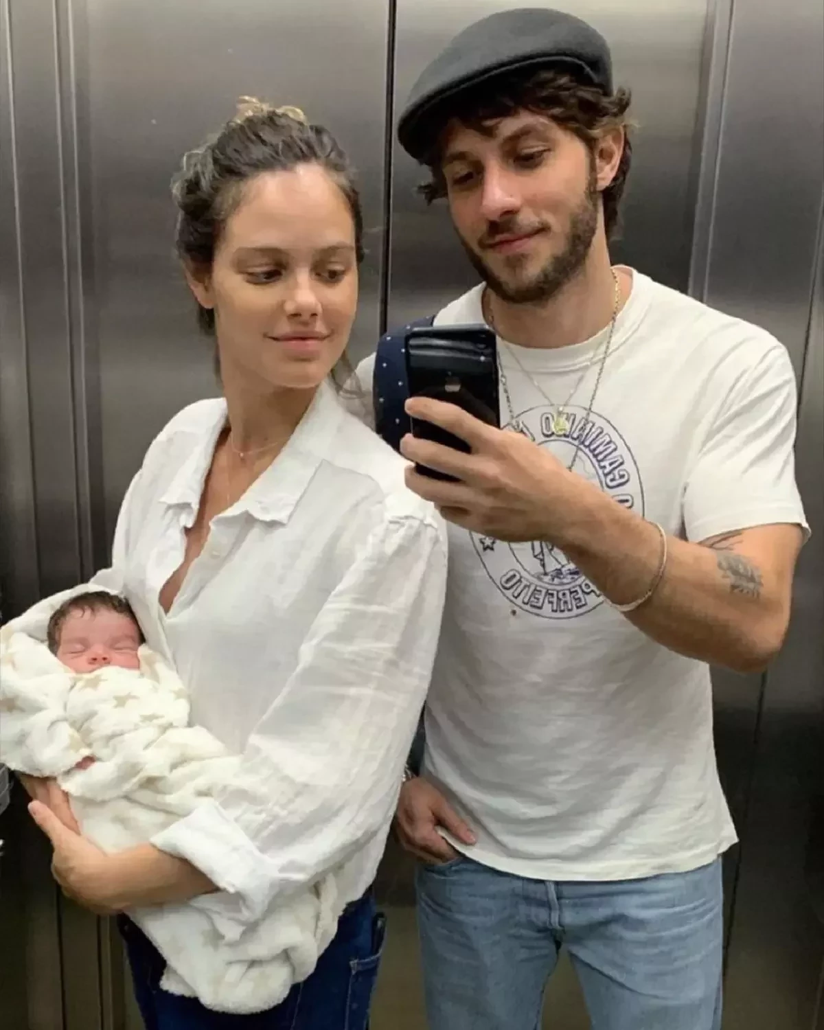 Laura Neiva e Chay Suede