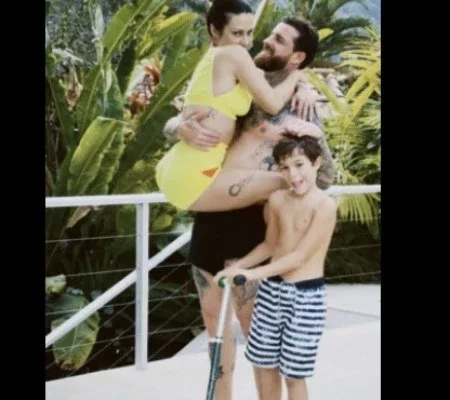 Cléo Pires mostra álbum de fotos do seu casamento; veja 