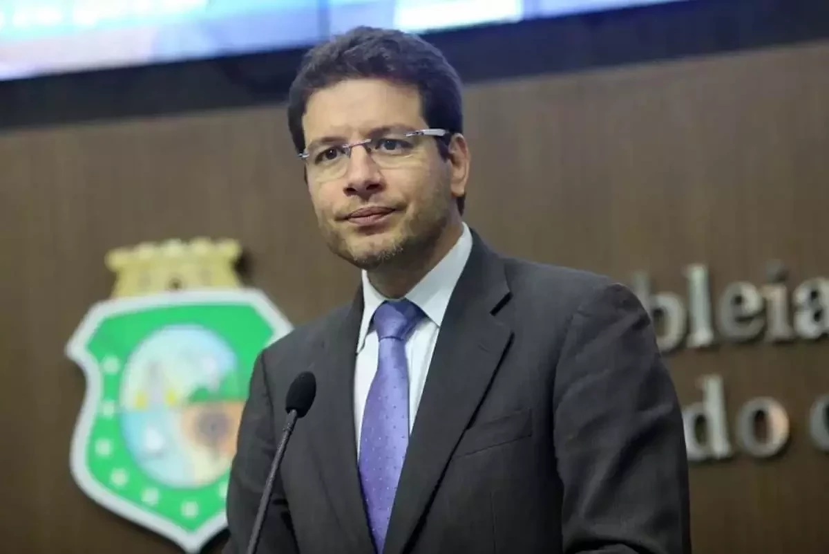 O deputado estadual Renato Roseno