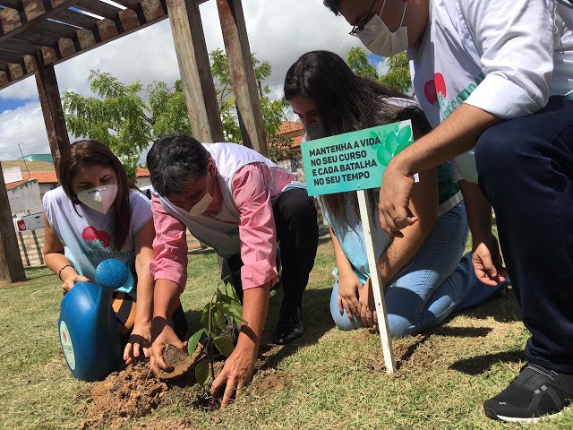 Wellington Dias visita obras e autoriza ações do PRO Piauí em Luís Correia  - Imagem 2
