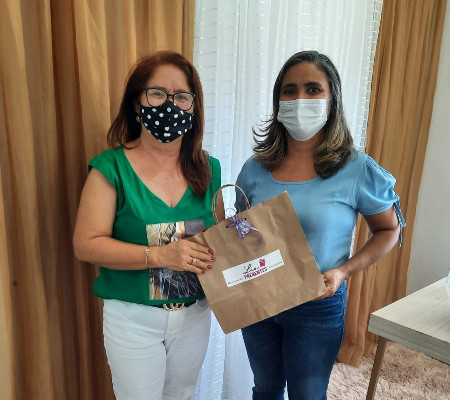 Creche Tia Lucinha homenageia Professora Luzinete da Silva Campos