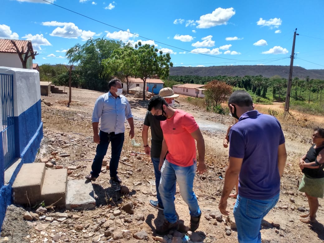 Prefeito de Itainópolis-PI acompanha reforma em escola da zona rural - Imagem 8