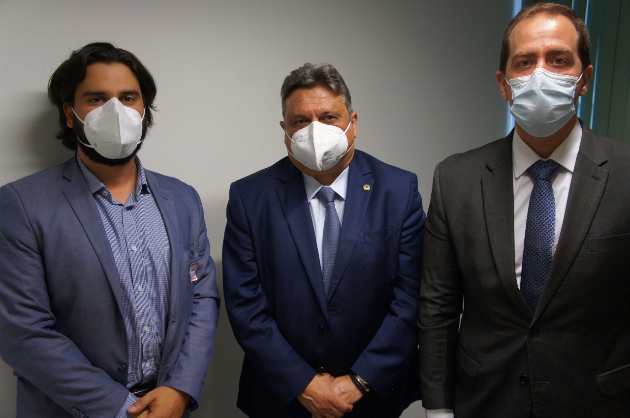 Em Brasília, prefeito João Luiz busca melhorias para Monsenhor Gil - Imagem 10