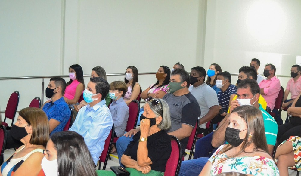 Prefeito Genival Bezerra inaugura Auditório Fátima Sales - Imagem 5