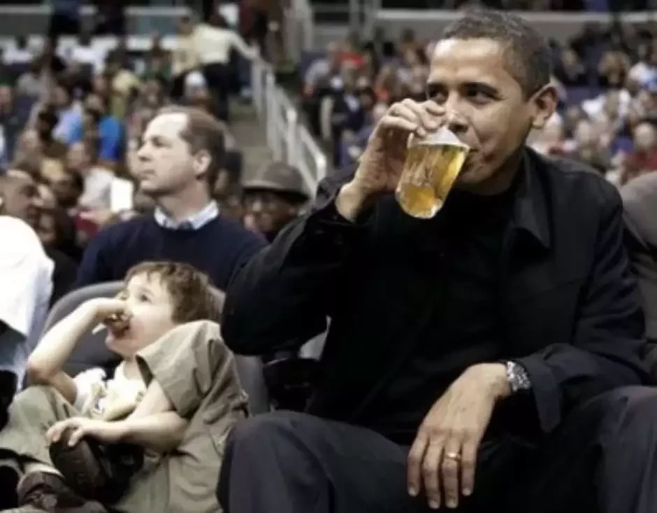 Ex-presidente Barack Obama gosta de cerveja