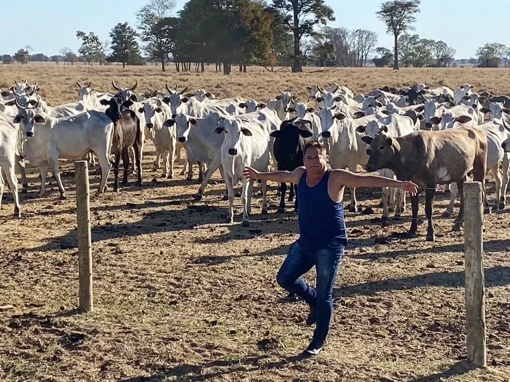 Conheça a fazenda de R$ 50 milhões de Leonardo e o seu curral de bezerros  - imagem 48117