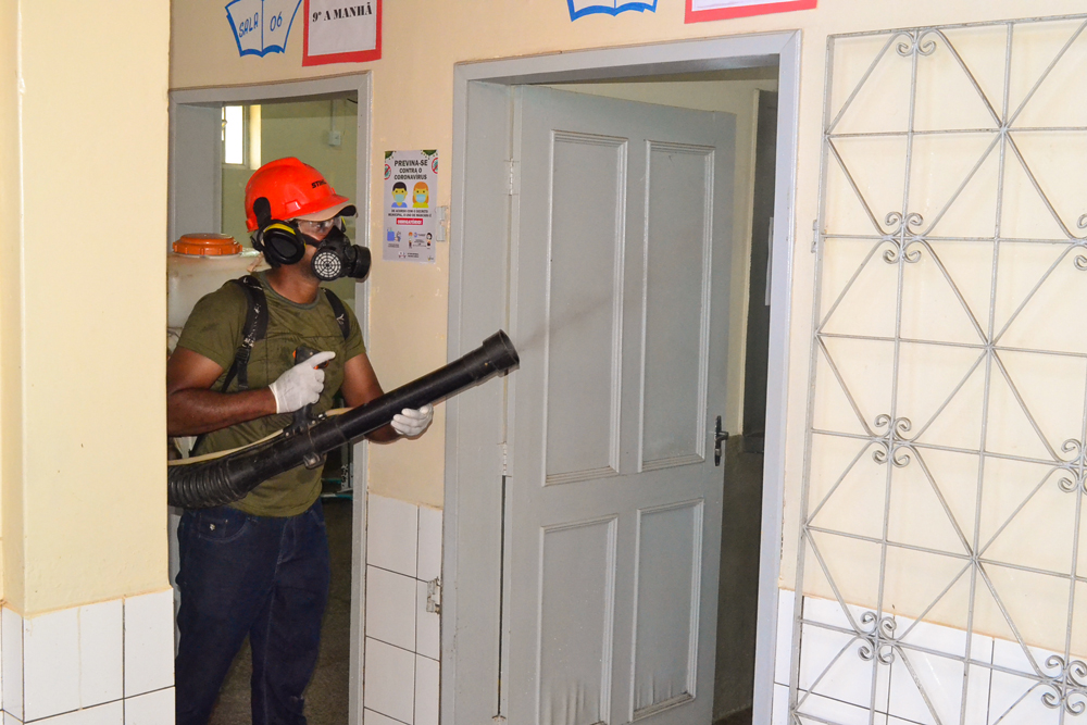 Prefeitura de Joaquim Pires realiza sanitização em unidades escolares - Imagem 7