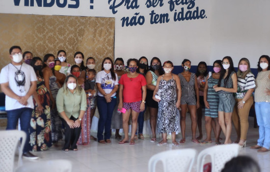 Agosto Dourado é celebrado com palestras às mães em Luís Correia