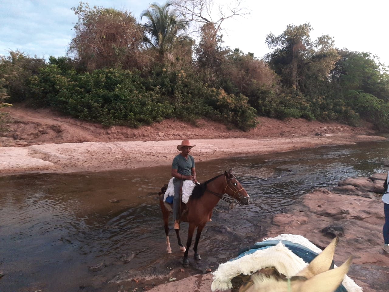 Romaria sai de Monsenhor Gil para Santa Cruz dos Milagres a pé - Imagem 16