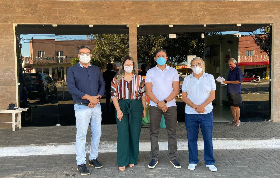 Saúde contrata médica especialista em ginecologia e obstetrícia