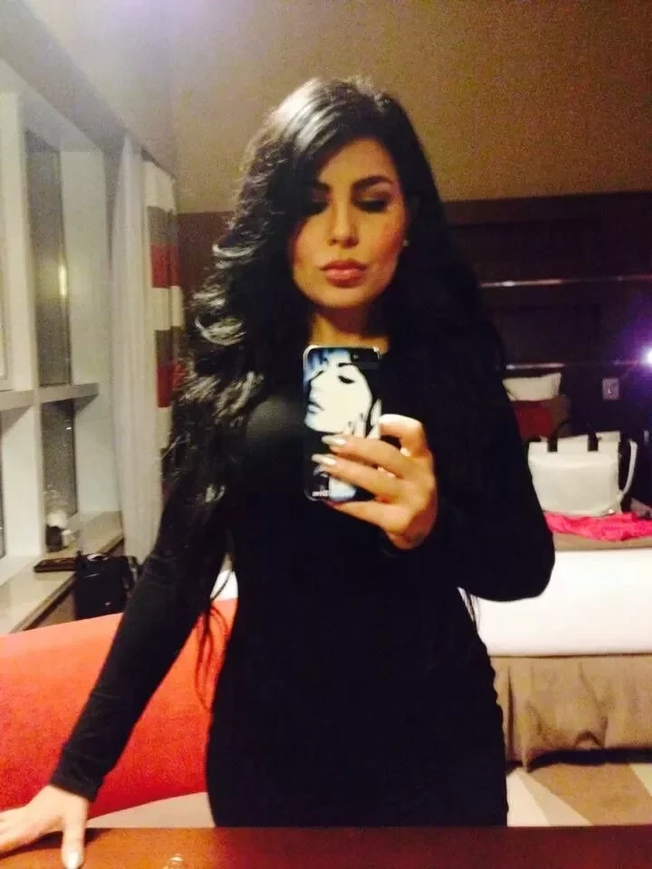 Conheça a "Kim Kardashian" do Afeganistão em fotos de tirar o fôlego - imagem 48983