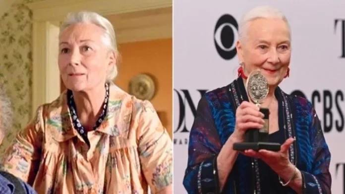 Rosemary Harris – Tia May