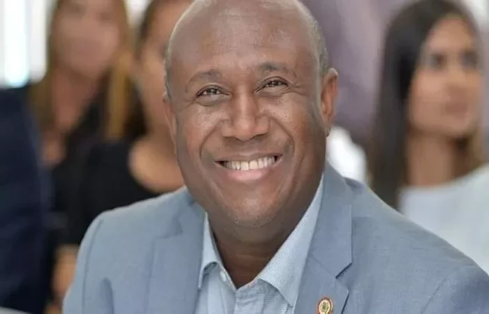 Relembre 5 famosos que morreram em decorrência do Covid-19 em 2021 - imagem 49462