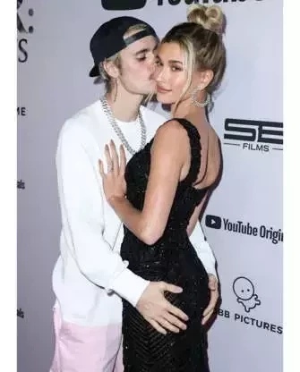  Justin Bieber e Hailey Bieber