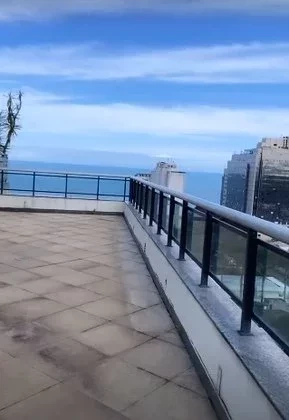 Detalhe da cobertura onde morou com ator