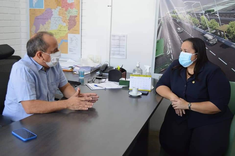 Prefeito João Luiz de Monsenhor Gil participa de encontro na SETRANS - Imagem 5