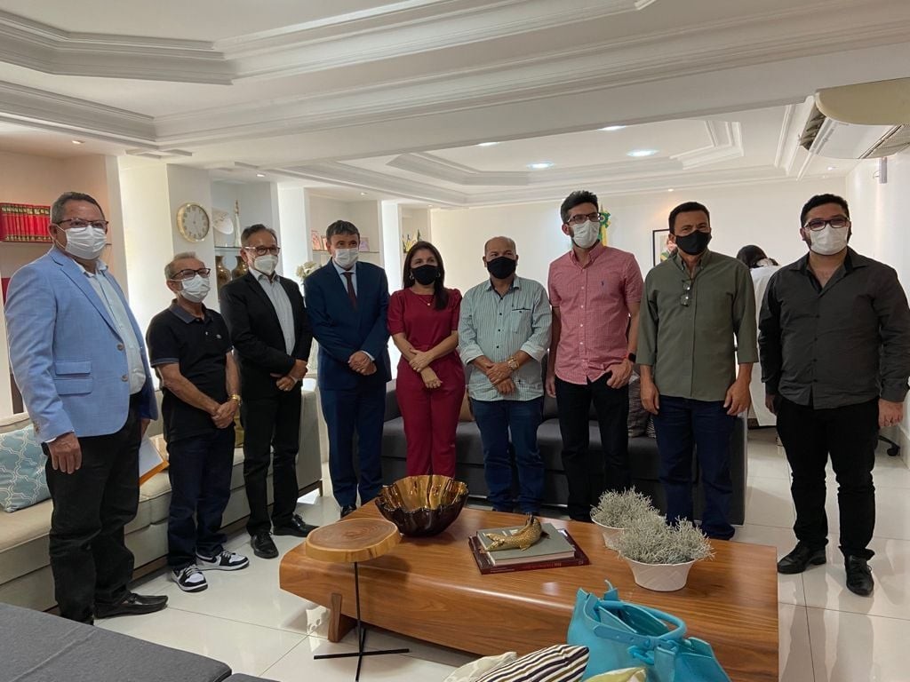 Em reunião com governador, Maninha solicita investimentos para Luís Correia