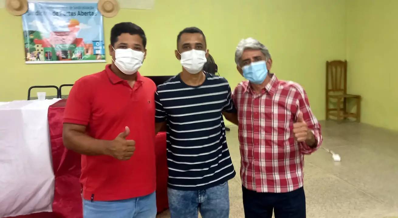 Pc do B se reúne em Monsenhor Gil com a presença da deputada Elisângela - Imagem 6