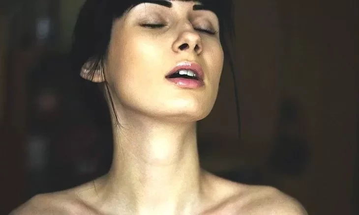 Assoprar a vagina durante o sexo oral