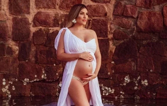 Lore Improta e Léo Santana mostram quarto da filha pronto pela 1ª vez