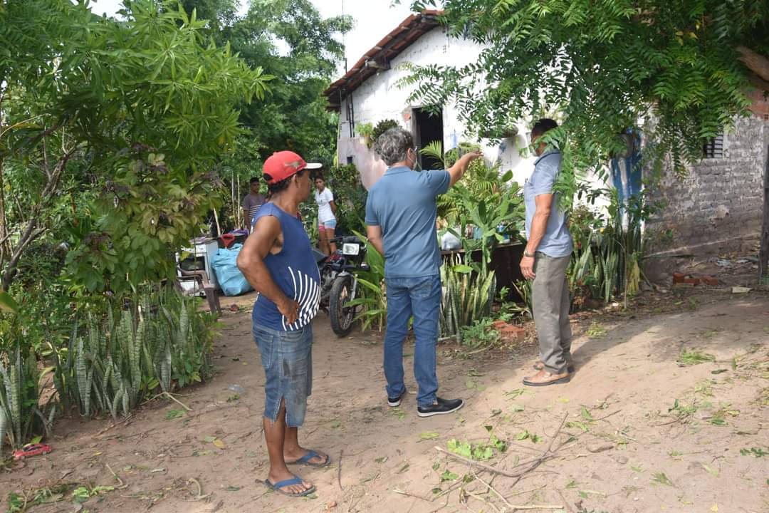 Forte vendaval causa danos em Monsenhor Gil nesta tarde de segunda feira - Imagem 2