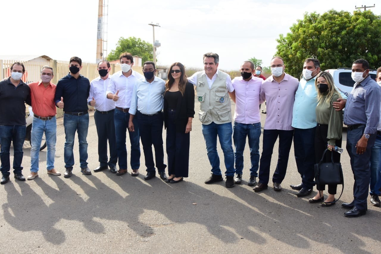 Ministro Ciro Nogueira inaugura anexo do IFPI Floriano em missão oficial