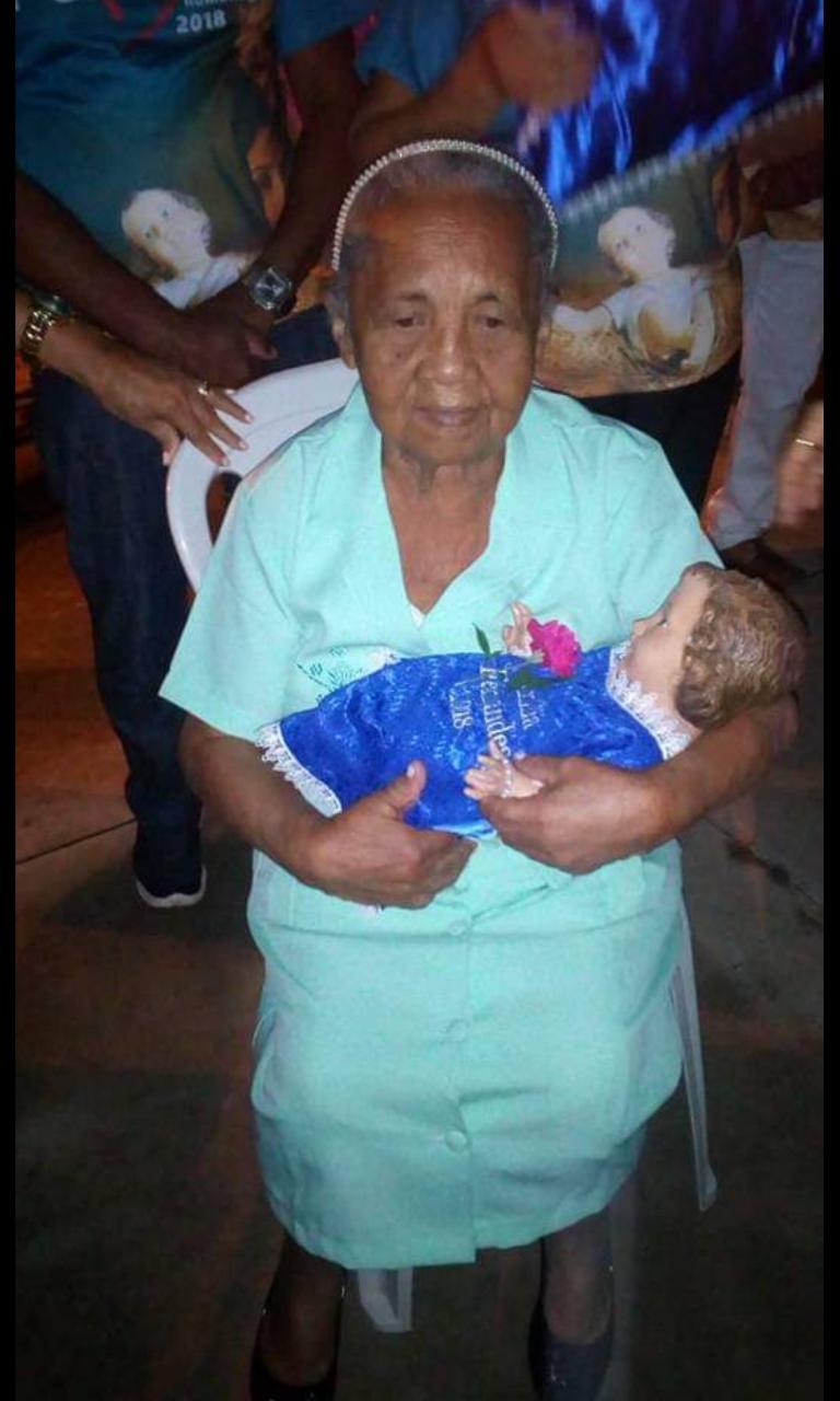 Monsenhor Gil se despede da senhora Chica do Rosa neste domingo - Imagem 4