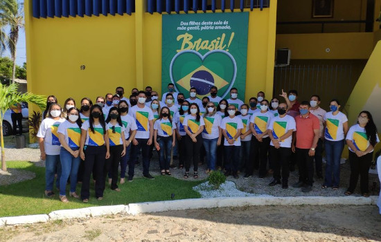  Momento cívico marca Dia da Independência em Luís Correia