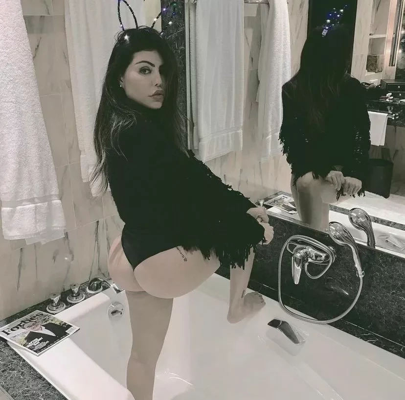 Liziane Gutierrez na fazenda