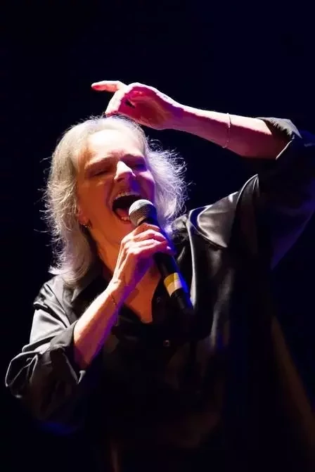 Angela Ro Ro abre o coração e fala de vaidade, sexo e nova namorada - imagem 67540