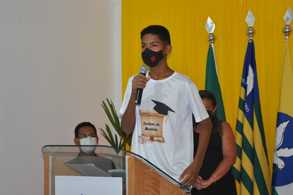 Prefeitura de Hugo Napoleão realiza entrega de premiação para alunos - Imagem 26