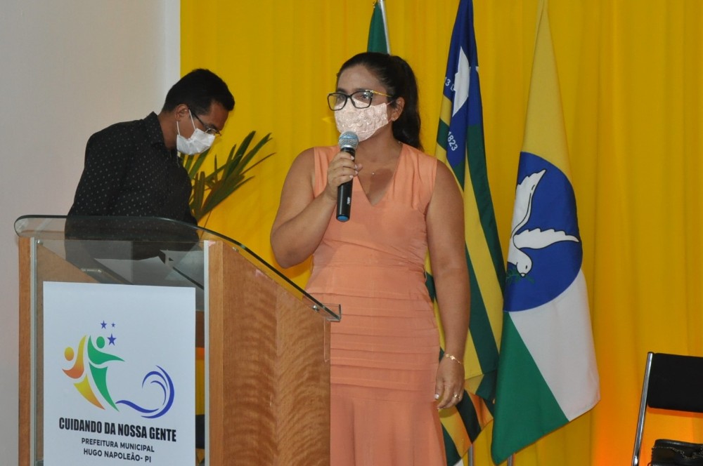 Prefeitura de Hugo Napoleão realiza entrega de premiação para alunos - Imagem 22