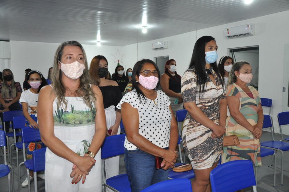 Prefeitura de Hugo Napoleão realiza entrega de premiação para alunos - Imagem 6