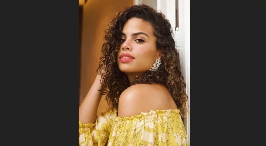 Filha de Brown e neta de Chico Buarque curte férias na Bahia;cliques - imagem 68242