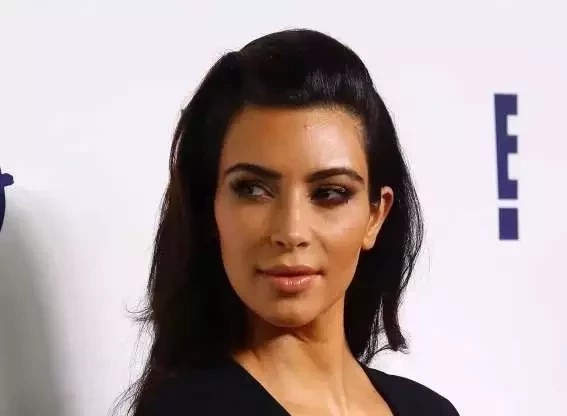 Além de Ludmilla, veja 10 famosos que se apaixonaram por funcionários - imagem 68381