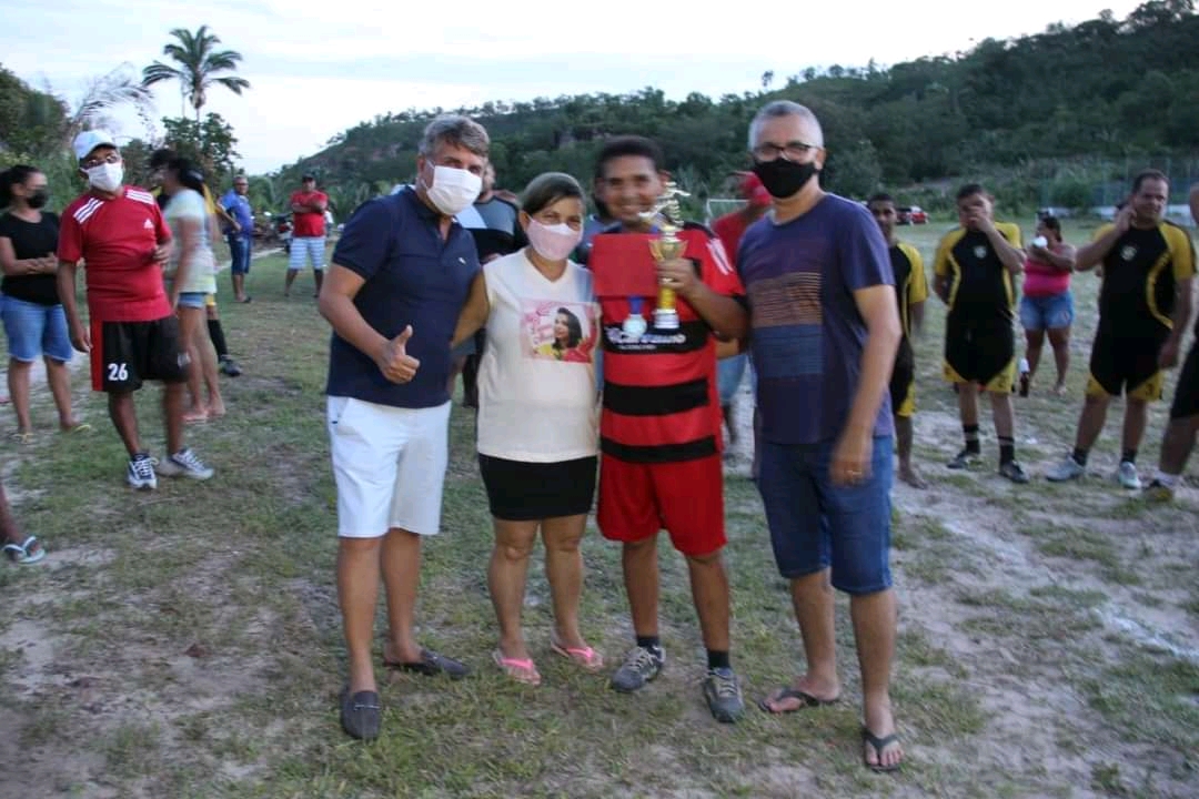 Final do Campeonato de Refugos, com a presença do prefeito João Luiz - Imagem 5