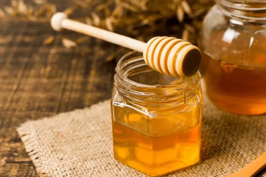 Tapar o umbigo com fita? Veja outros truques para blindar energia negativa  - imagem 69361