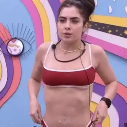 Milionária, namorados famosos: confira 10 curiosidades sobre Jade Picon - imagem 69568