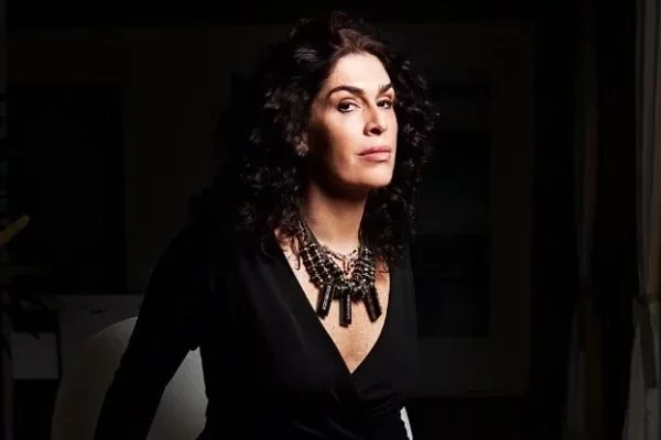 Bem novinhas! Veja 7 famosas brasileiras que se casaram adolescentes - imagem 70347