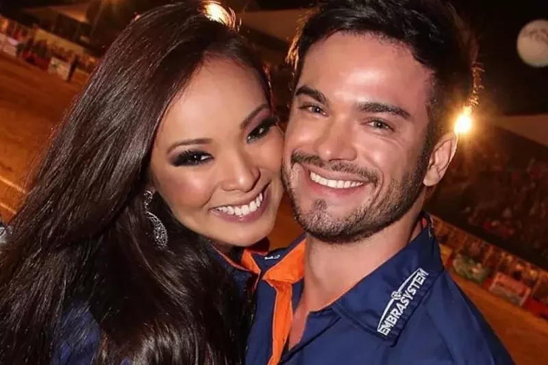 Carol Nakamura e Sidney Sampaio