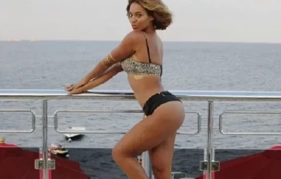 Encante-se com algumas das pernas mais bonitas das celebridades