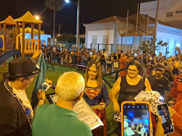 Esperantina ganha a segunda brinquedopraça do estado do Piauí