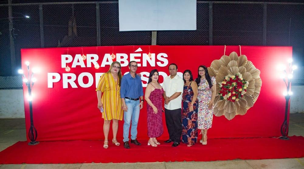 PREFEITURA DE JOAQUIM PIRES PROMOVE EVENTO EM HOMENAGEM AO DIA DO PROFESSOR - Imagem 20