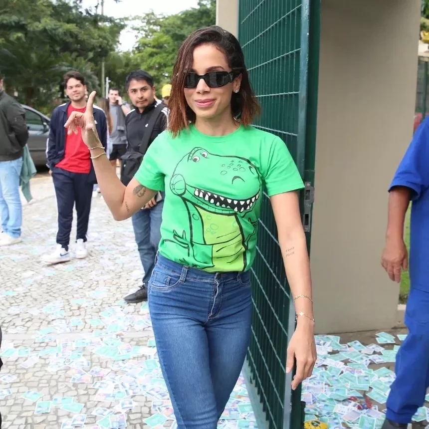 Luísa, Anitta e Ludmilla! Saiba quais famosos já votaram nas eleições - imagem 103667