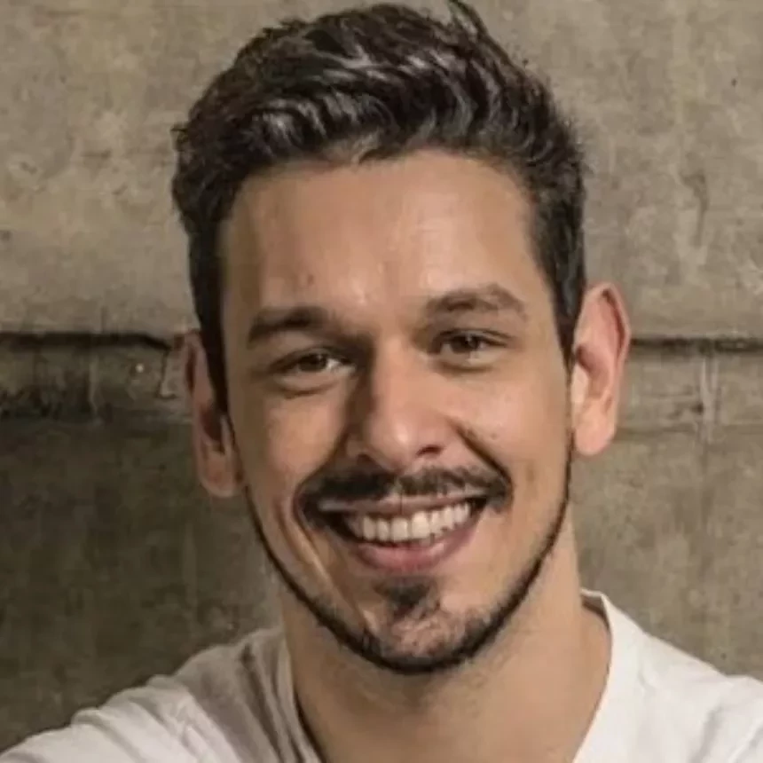 Experiências picantes! 7 famosos que já fizeram "ménage à trois"  - imagem 105913