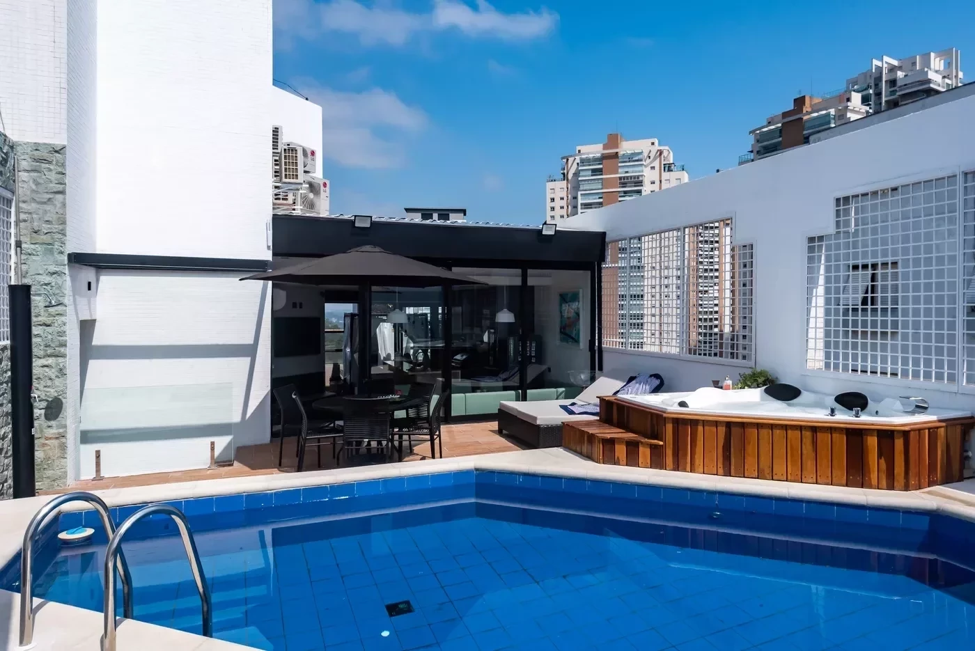 Ex BBB Viih Tube é dona de cobertura duplex avaliada em R$ 2 milhões. Fotos - imagem 106298