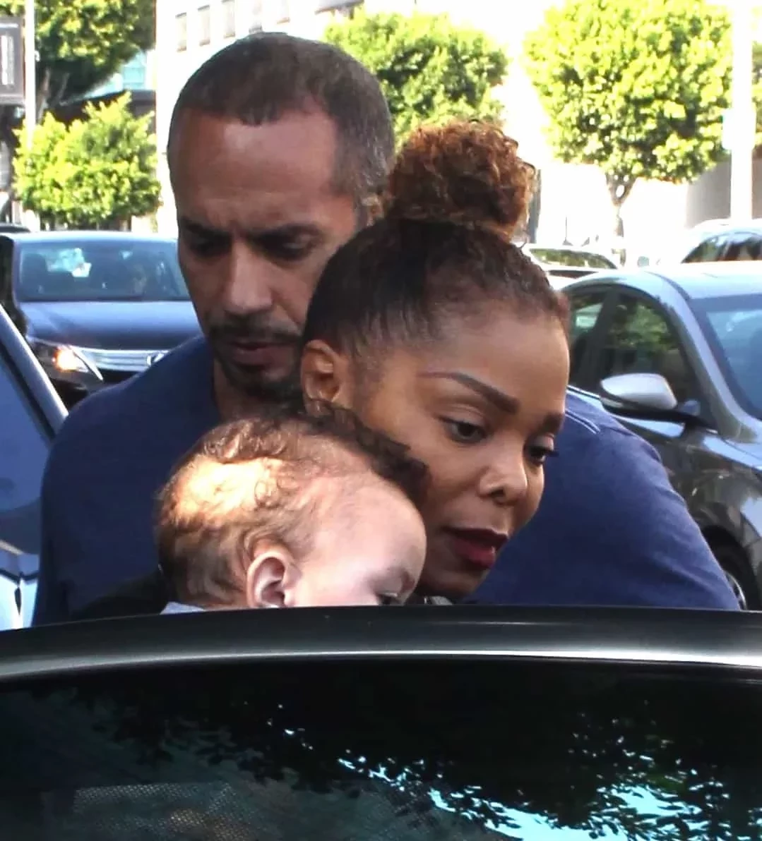 Nunca é tarde! Confira 15 famosas que foram mães após os 40 - imagem 104386